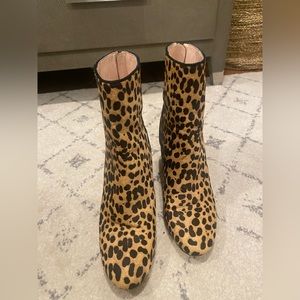 JCrew $248 Sadie Ankle Boots in Leopard Calf Hair Sz 8.5